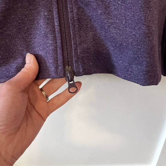 Lululemon purple full zip sweatshirt in size 4 - Picture 10 of 10